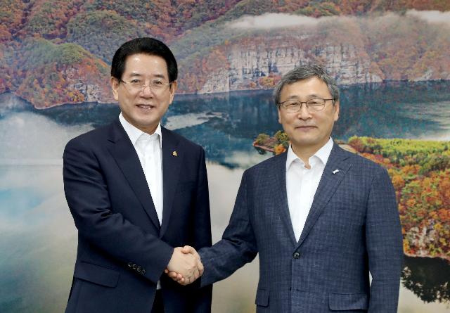 정근식 진실화해위원장 전남도 방문