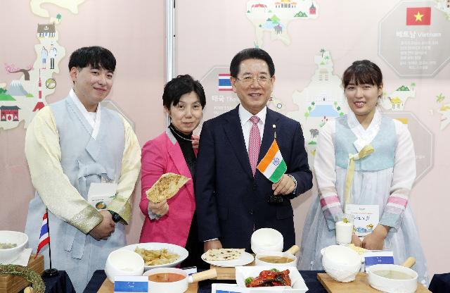 제28회 남도음식문화큰잔치 개막  2일째