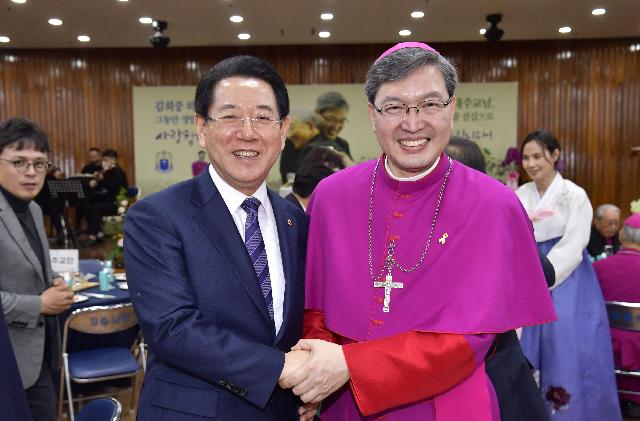 천주교 광주대교구 교구장 이임 및 착좌식