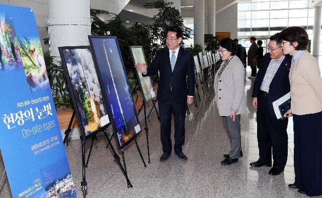 2023년 광주ㆍ전남보도사진 순회전시전 관람