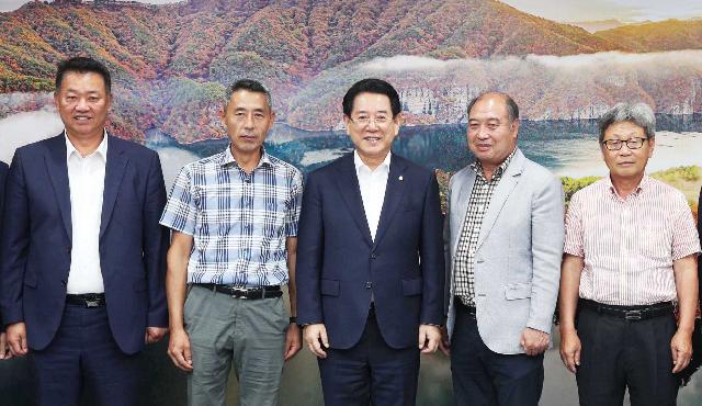 전국농민회 광주전남연맹 의장 및 임원진과 면담