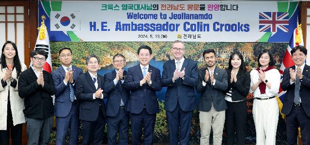 콜린 제임스 크룩스 주한 영국대사 면담