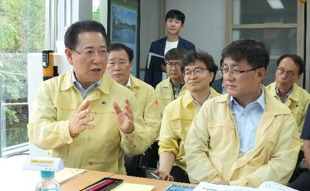 김성환 환경부장관 영산강 수계 현장 방문