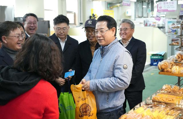 설 명절 맞이 전통시장 현장 방문(광양 중마시장)
